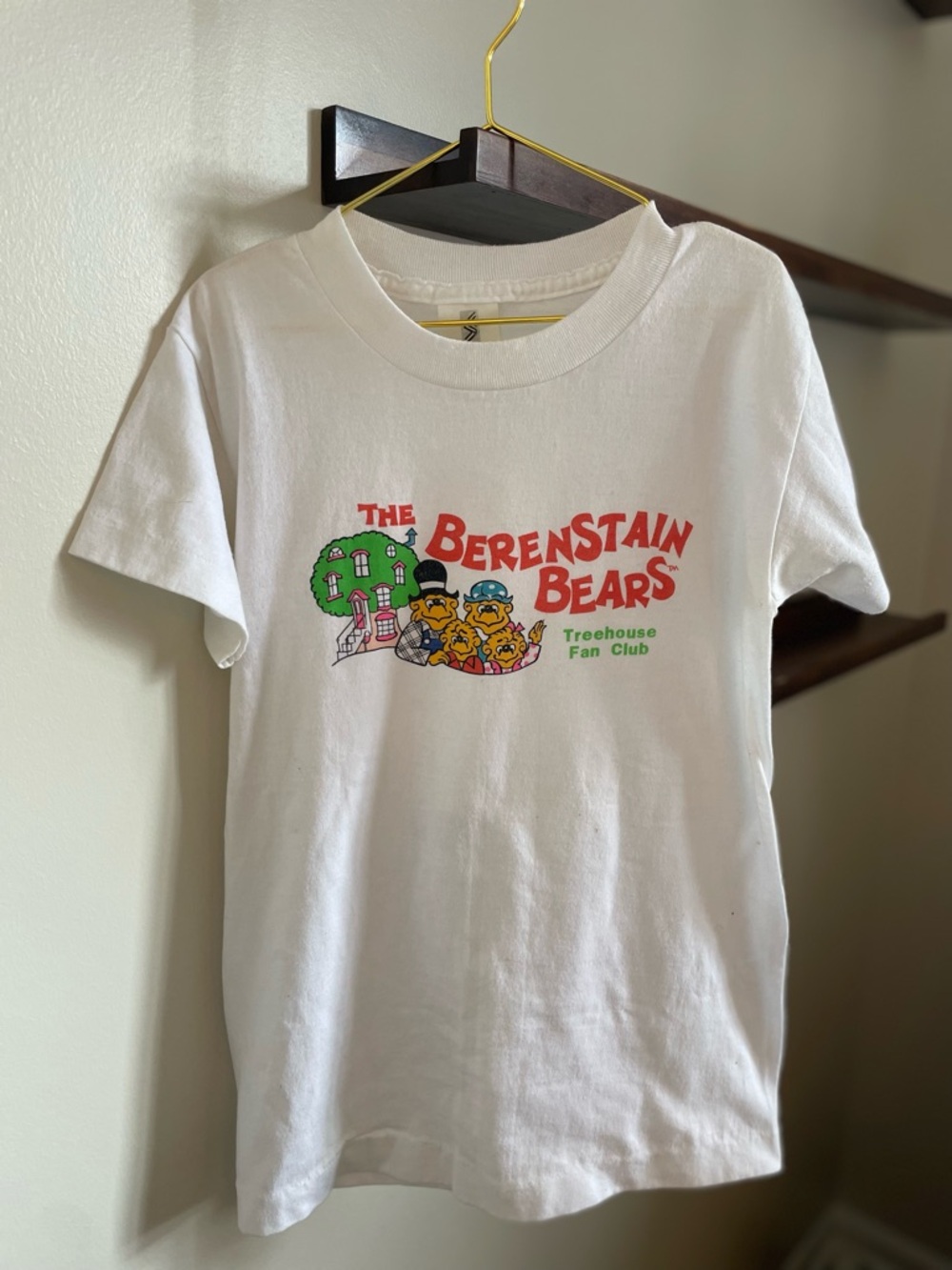 Vintage 90s The Berenstain Bears White Graphic Tee - Treehouse Fan Club